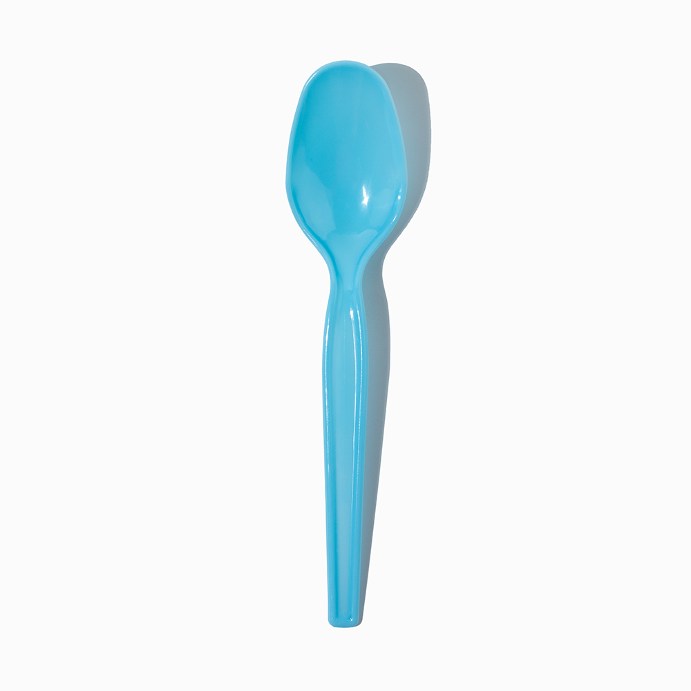 Blue super dessert plastic spoon - Single close-up for high-volume ice cream parlors.